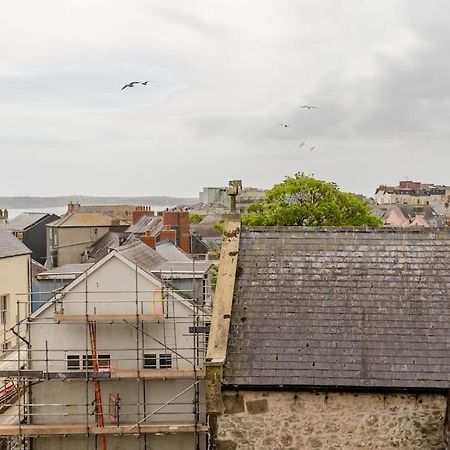 Modern Flat With Island Views In Heart Of テンビー エクステリア 写真